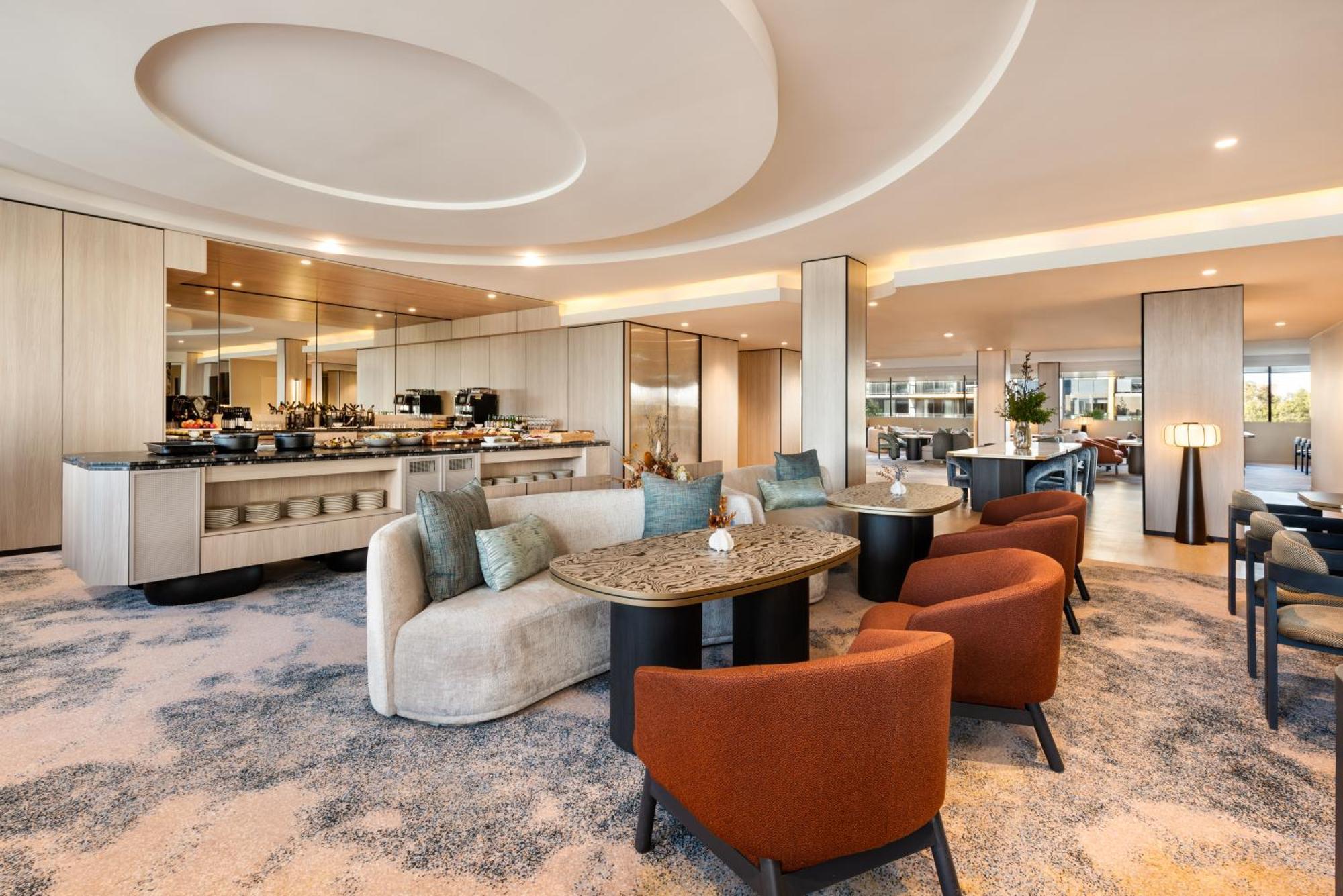 Pan Pacific Perth Hotell Exteriör bild The Club lounge at Kuala Lumpur International Airport